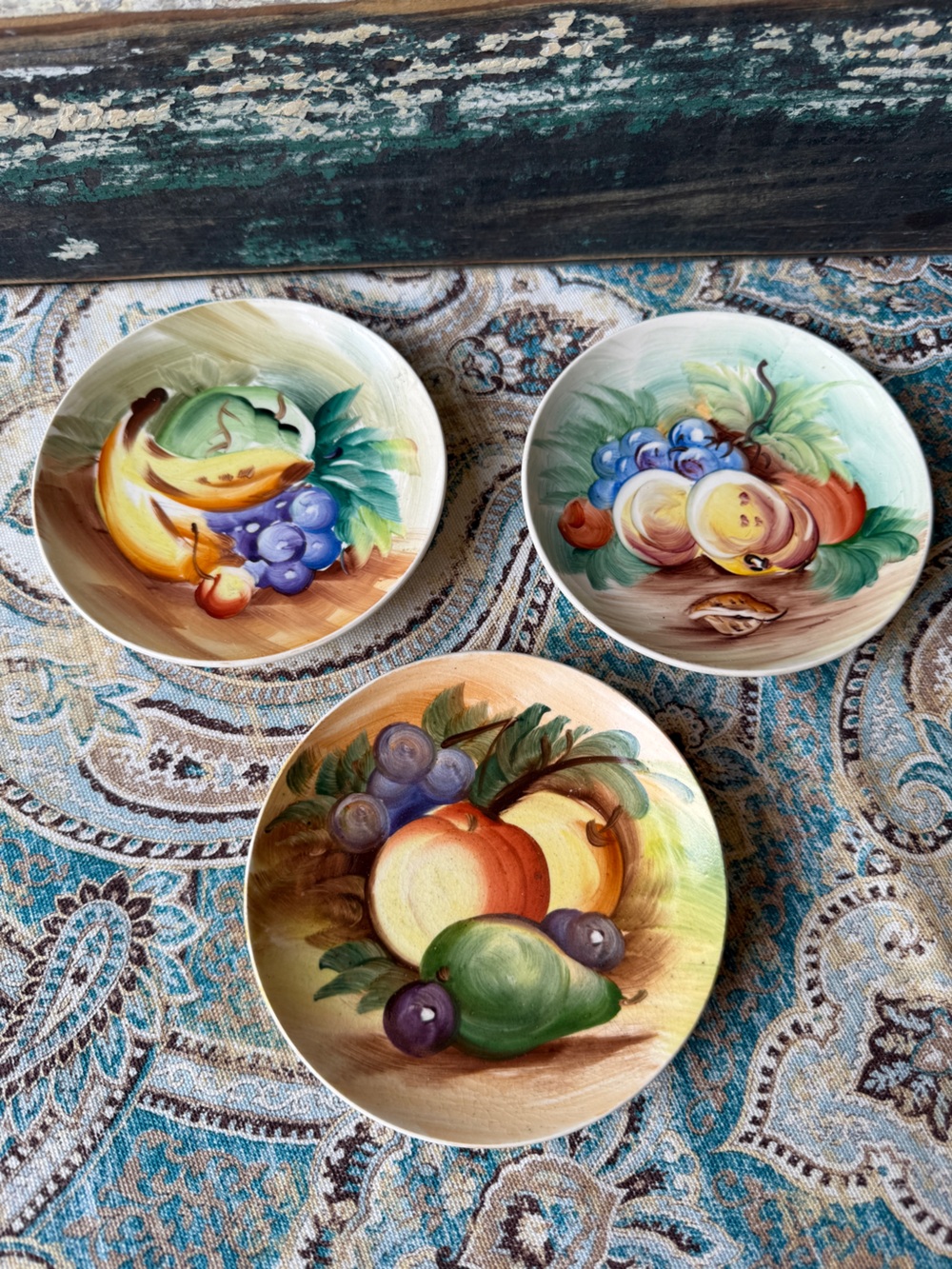 Ucagco Japan Hand Painted Fruit Mini Plate Set 3 Wall Hanging Vintage Decor
